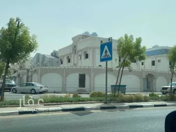 فيلا للبيع في شارع الخنساء ، حي النزهة ، الدمام ، الدمام