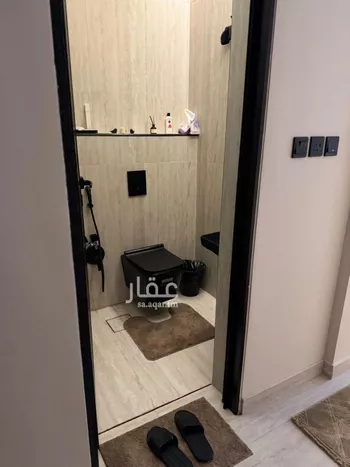 غرفة للإيجار في شارع عقبة بن عثمان بن خلدة, حي العوالي, مدينة الرياض, منطقة الرياض