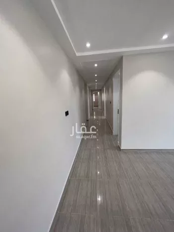 شقة للبيع في حي الزهور, مدينة الدمام, المنطقة الشرقية صورة 2