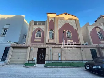 فيلا للإيجار في شارع المقدام, حي الرحمانية, مدينة الرياض, منطقة الرياض