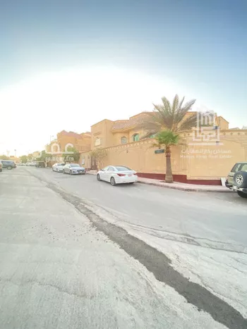 فيلا للبيع في شارع الحومية, حي الملقا, مدينة الرياض, منطقة الرياض صورة 3