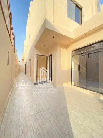 دور للبيع في شارع ابن بسام, حي السلام, مدينة الرياض, منطقة الرياض صورة 3