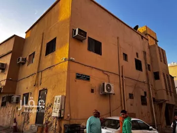 عمارة للبيع في شارع ادريس الشماع, حي سلطانة, مدينة الرياض, منطقة الرياض