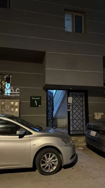 عمارة للبيع في شارع النقعاء, حي عتيقة, مدينة الرياض, منطقة الرياض