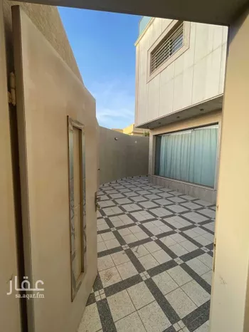 فيلا للإيجار في شارع حسان ابن كريب ابن المسرح, حي القويع, مدينة بريده, منطقة القصيم صورة 2
