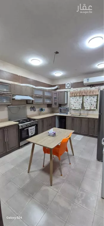 عمارة للبيع في شارع ابراهيم التلمساني, حي بدر, مدينة الدمام, المنطقة الشرقية صورة 5