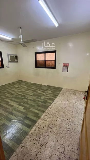 فيلا للإيجار في صورة 4