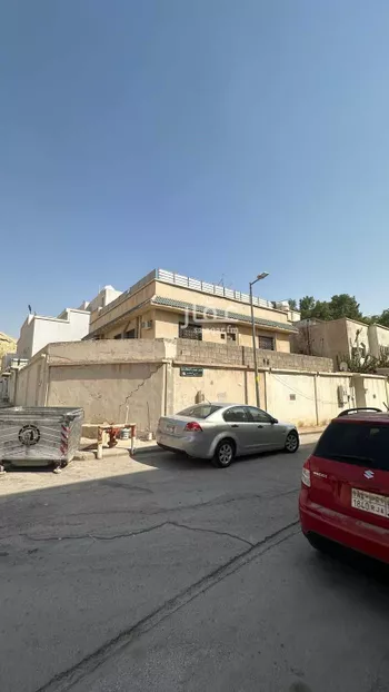 عمارة للبيع في شارع عثمان العكبري, حي الملز, مدينة الرياض, منطقة الرياض صورة 5