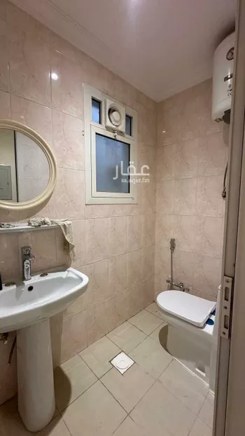 شقة للإيجار في شارع ابن الوراق, حي الربوة, مدينة الرياض, منطقة الرياض صورة 5