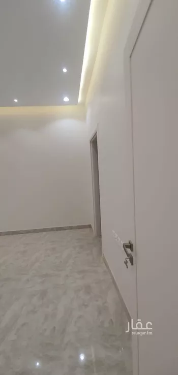 دور للبيع في شارع الخطاط, حي العريجاء الغربي, مدينة الرياض, منطقة الرياض صورة 2
