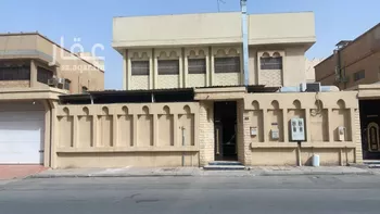 فيلا للبيع في شارع أحمد الغزي, حي ظهرة البديعة, مدينة الرياض, منطقة الرياض