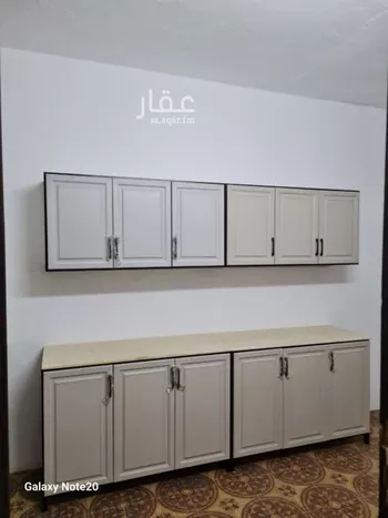 عمارة للبيع في شارع هدية بن خالد, حي أم سليم, مدينة الرياض, منطقة الرياض صورة 3