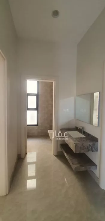 فيلا للبيع في شارع الخطاط, حي العريجاء الغربي, مدينة الرياض, منطقة الرياض صورة 3