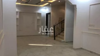فيلا للبيع في شارع إسحاق بن مخلد, حي عكاظ, مدينة الرياض, منطقة الرياض صورة 2