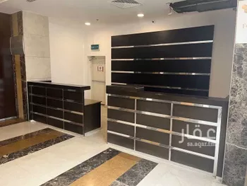 عمارة للإيجار في شارع ابراهيم الجفالي, حي الأندلس, مدينة جدة, منطقة مكة المكرمة صورة 3