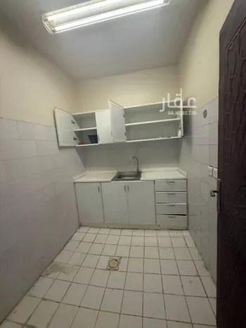 استراحة للإيجار في شارع عبداللطيف بن المبارك, حي النرجس, مدينة الرياض, منطقة الرياض صورة 3