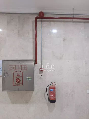 مكتب تجاري للإيجار في شارع المتنبي, حي الملز, مدينة الرياض, منطقة الرياض صورة 5