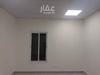 مكتب تجاري للإيجار في شارع المتنبي, حي الملز, مدينة الرياض, منطقة الرياض صورة 2