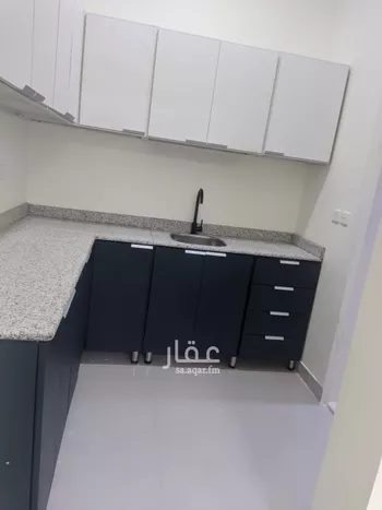 مكتب تجاري للإيجار في شارع المتنبي, حي الملز, مدينة الرياض, منطقة الرياض صورة 3