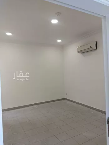 مكتب تجاري للإيجار في شارع الشيخ سلمان بن حمد ال خليفة, حي الملز, مدينة الرياض, منطقة الرياض