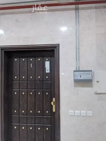 مكتب تجاري للإيجار في شارع المتنبي, حي الملز, مدينة الرياض, منطقة الرياض