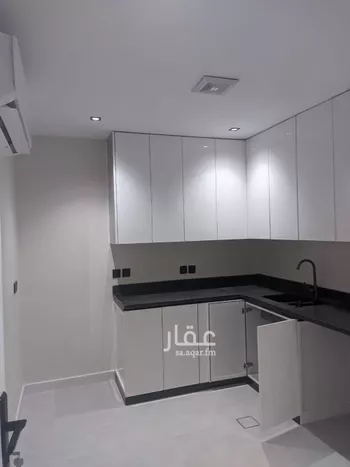 شقة للإيجار في شارع الفاسي, حي الضباط, مدينة الرياض, منطقة الرياض صورة 3