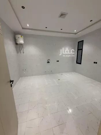 فيلا للبيع في شارع الشريف الداعي, حي عكاظ, مدينة الرياض, منطقة الرياض صورة 3