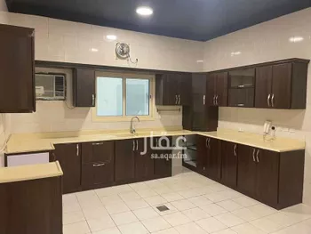 فيلا للإيجار في شارع عيون الجواء, مدينة الظهران, المنطقة الشرقية صورة 2