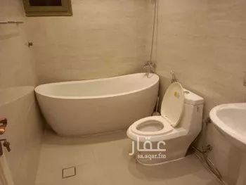 شقة للإيجار في شارع الخفجي, حي الحمراء, مدينة الخبر, المنطقة الشرقية صورة 3