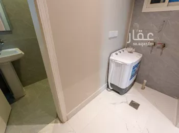 شقة للإيجار في شارع الملك فهد الفرعي, حي النموذجية, مدينة الرياض, منطقة الرياض صورة 4
