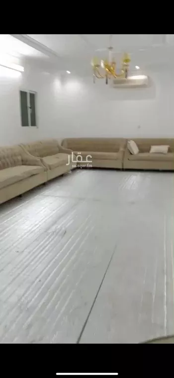 دور للإيجار في شارع عبدالرحمن بن قاسم, حي عكاظ, مدينة الرياض, منطقة الرياض صورة 2