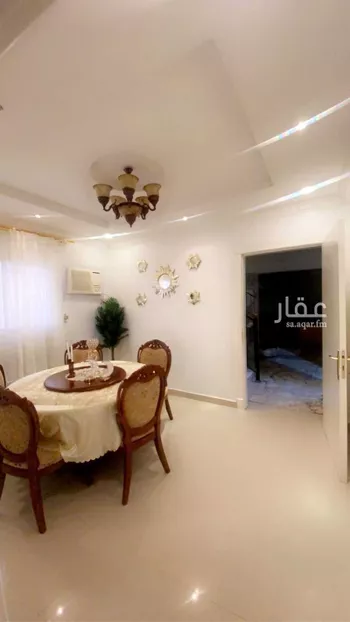 فيلا للبيع في شارع الميناء, حي الدار البيضاء, مدينة الرياض, منطقة الرياض صورة 5