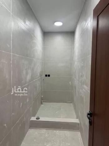 شقة للإيجار في شارع العرجون, حي العقيق, مدينة ابها, منطقة عسير صورة 2