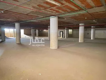 عمارة للإيجار في شارع عمر بن الخطاب, حي الروضة, مدينة بريده, منطقة القصيم صورة 5