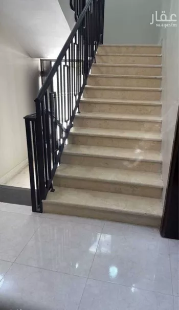 عمارة للبيع في شارع عمارة بن عقبة الغفاري, حي الشروق, مدينة الباحة, منطقة الباحة صورة 4