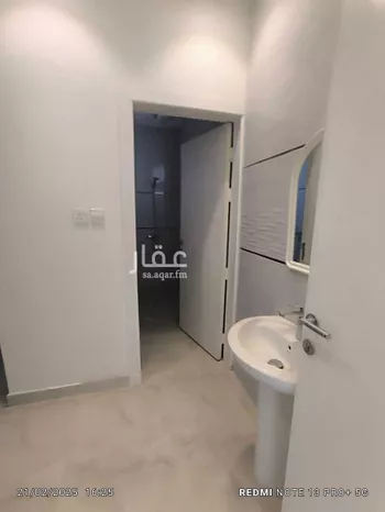 فيلا للبيع في شارع رقم 409, حي ظهرة لبن, مدينة الرياض, منطقة الرياض صورة 5