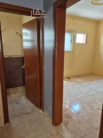 شقة للإيجار في شارع رقم 30 ، حي بدر ، الرياض ، منطقة الرياض صورة 3