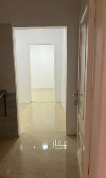 عمارة للإيجار في سكاكا صورة 5