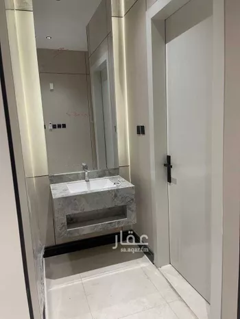 شقة للبيع في شارع الفرسان, حي عكاظ, مدينة الرياض, منطقة الرياض صورة 5
