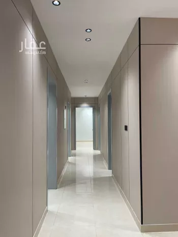 شقة للبيع في شارع الفرسان, حي عكاظ, مدينة الرياض, منطقة الرياض صورة 3