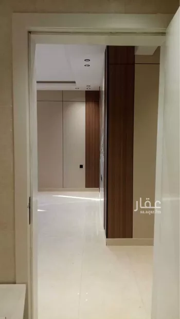 شقة للبيع في شارع الفرسان, حي عكاظ, مدينة الرياض, منطقة الرياض صورة 4