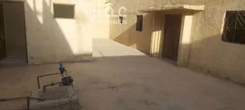 بيت للبيع في شارع أبي محمد بن حيدرة ، حي الحائر ، الرياض ، منطقة الرياض صورة 2