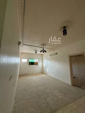 مكتب تجاري للإيجار في شارع الامير مقرن بن عبدالعزيز, حي مغرزات, مدينة الرياض, منطقة الرياض صورة 5