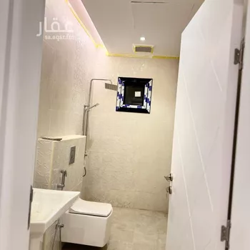 شقة للبيع في شارع زيد بن عبيد, حي المبعوث, مدينة المدينه المنوره, منطقة المدينة المنورة صورة 2