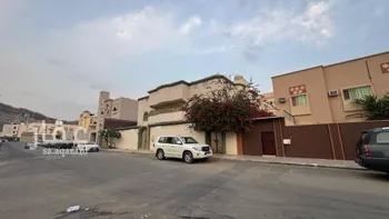 عمارة للبيع في شارع شارع المثوبة, حي العوالي, مدينة مكه المكرمه, منطقة مكة المكرمة صورة 4