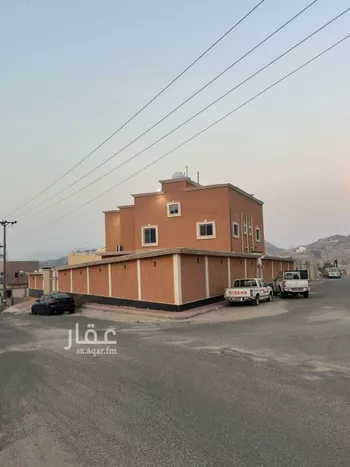 فيلا للبيع في شارع الحسينية, حي الهجلة الجديد, مدينة مكه المكرمه, منطقة مكة المكرمة صورة 3