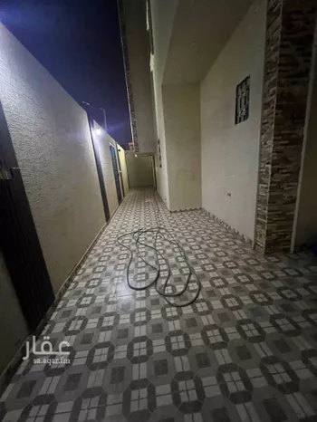 فيلا للبيع في شارع محمد الأزرقي, حي المهدية, مدينة الرياض, منطقة الرياض صورة 4