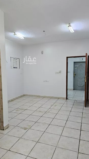 شقة للإيجار في شارع طريق العزيزية, حي الدار البيضاء, مدينة الرياض, منطقة الرياض صورة 2