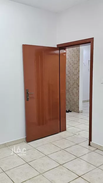 شقة للإيجار في شارع طريق العزيزية, حي الدار البيضاء, مدينة الرياض, منطقة الرياض صورة 3