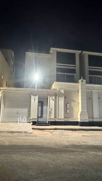 فيلا للإيجار في شارع فؤاد محمد عمر توفيق, حي المهدية, مدينة الرياض, منطقة الرياض صورة 2
